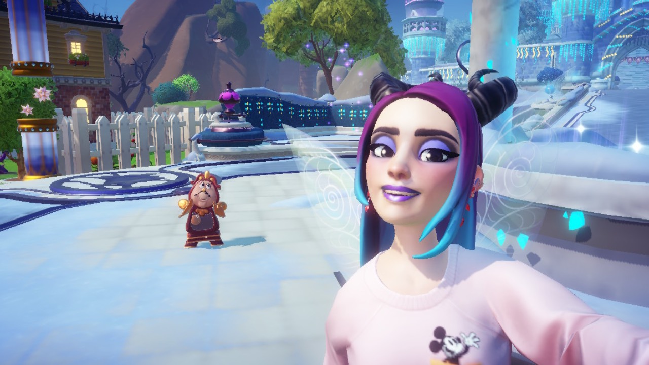 Disney Dreamlight Valley avatar standing in the Plaza with Cogsworth for the 'Running Like Clockwork' quest.
